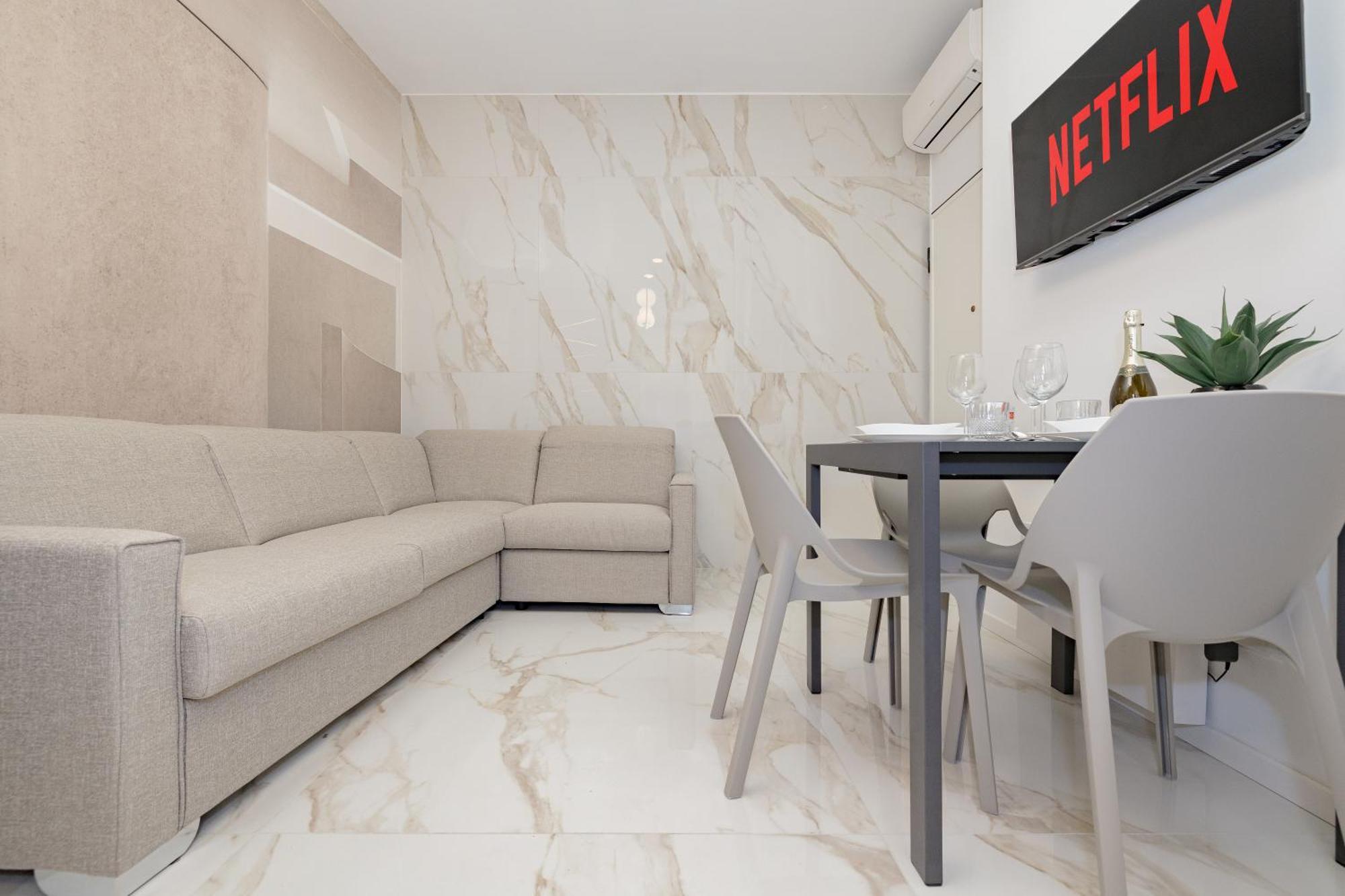 Apartment 4co4 - Duomo - Luxurious - Large -